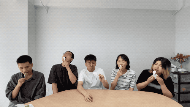 一根雪糕能舔几口?钟薛高那么贵能舔几口?(9) 一根雪糕能舔几口?钟薛高那么贵能舔几口?(9)